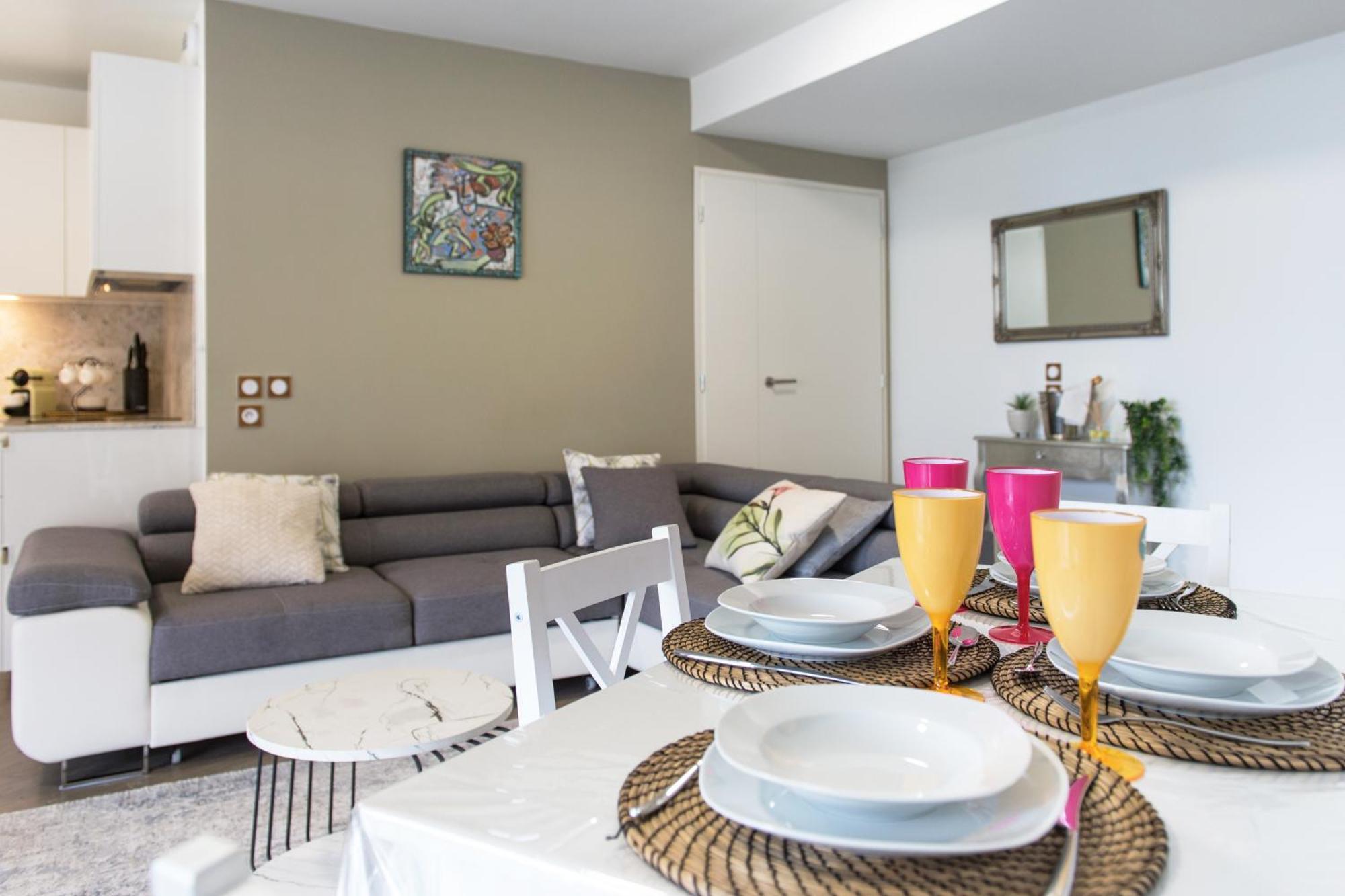 Apartment Grande Terrasse - Vue - Parking - Bk Beausoleil
