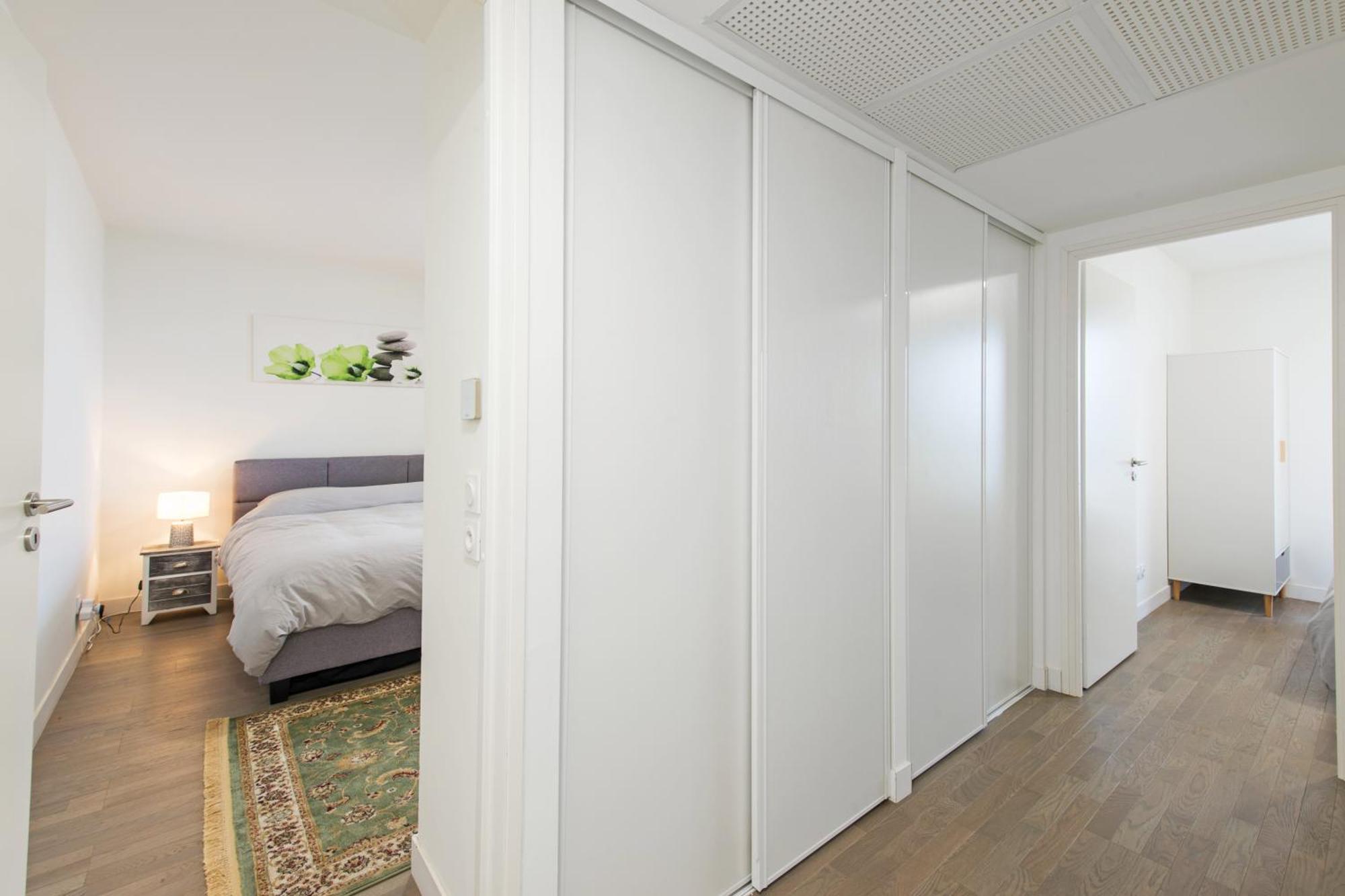 Grande Terrasse - Vue - Parking - Bk Apartment